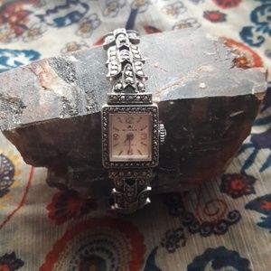 Vintage wristwatch, 17 jewels